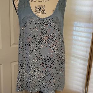 Sleeveless blouse